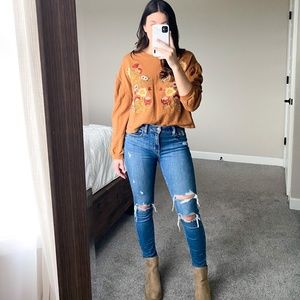 Embroidered Detail Puff Sleeve Long Sleeve T Shirt
